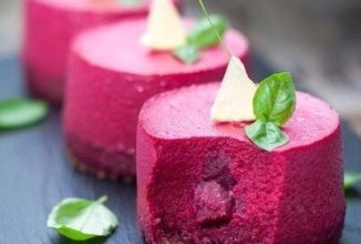 Селёдка под шубой. Новогодние свечи.