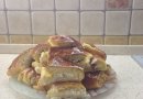 Пироги с яблоком и корицей, творожные рулеты