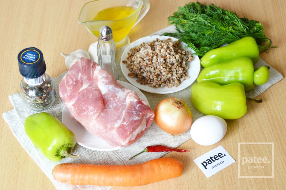 Перец, фаршированный мясом и гречкой - Шаг 1