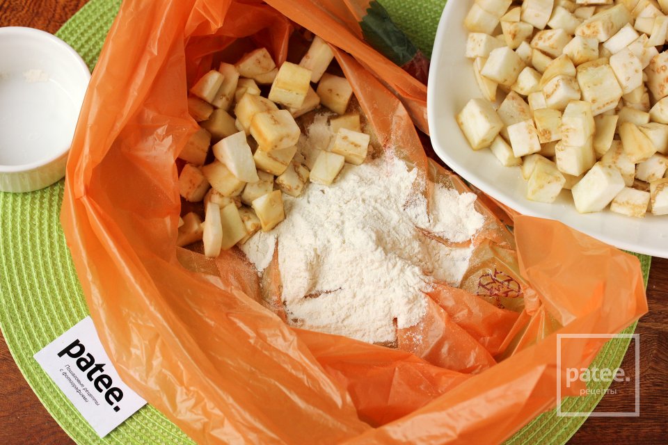 Закуска из баклажанов с чесноком - Шаг 5