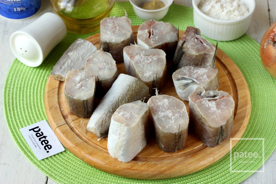 Хек в сметанно-горчичном соусе - Шаг 3