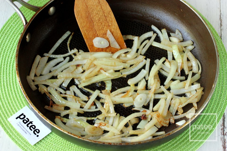 Хек в сметанно-горчичном соусе - Шаг 11