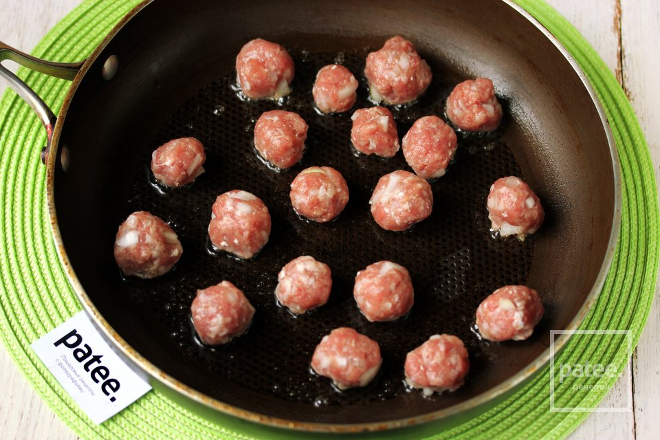 Киш с фрикадельками и сыром моцареллой - Шаг 9