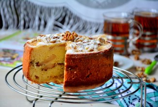 Яблочно-ореховый шарлот