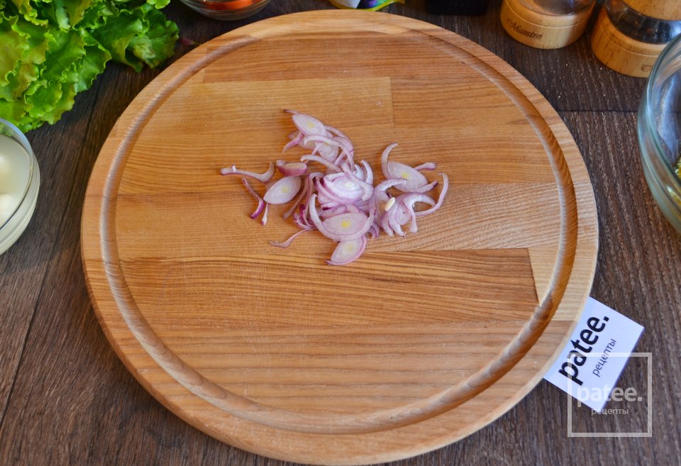 Салат с моцареллой и помидорами черри - Шаг 7