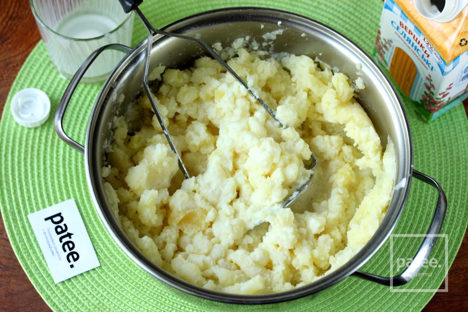 Картофельное пюре со сливками - Шаг 7