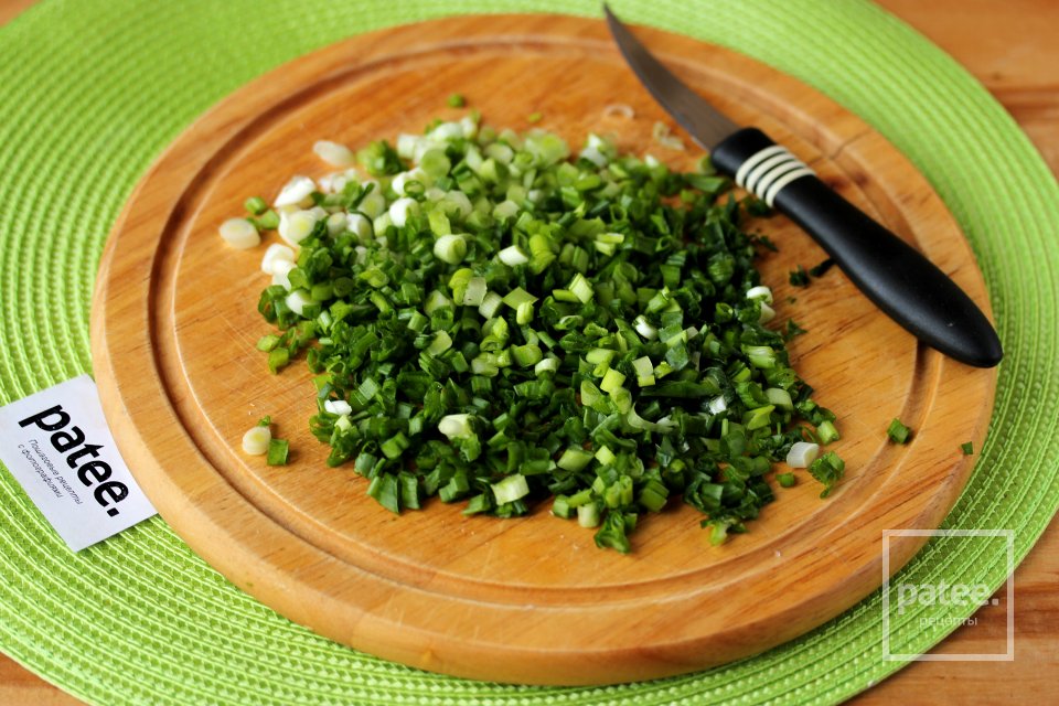 Окрошка с копчёной курицей - Шаг 6