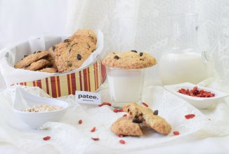 Овсяное печенье с ягодами годжи