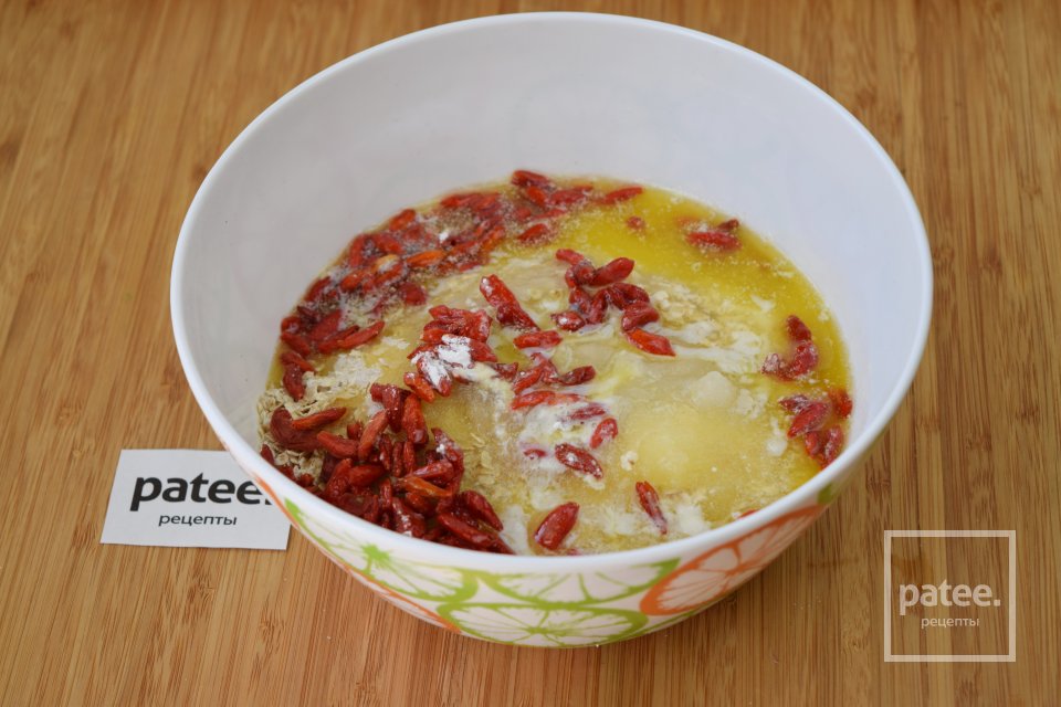 Овсяное печенье с ягодами годжи - Шаг 9