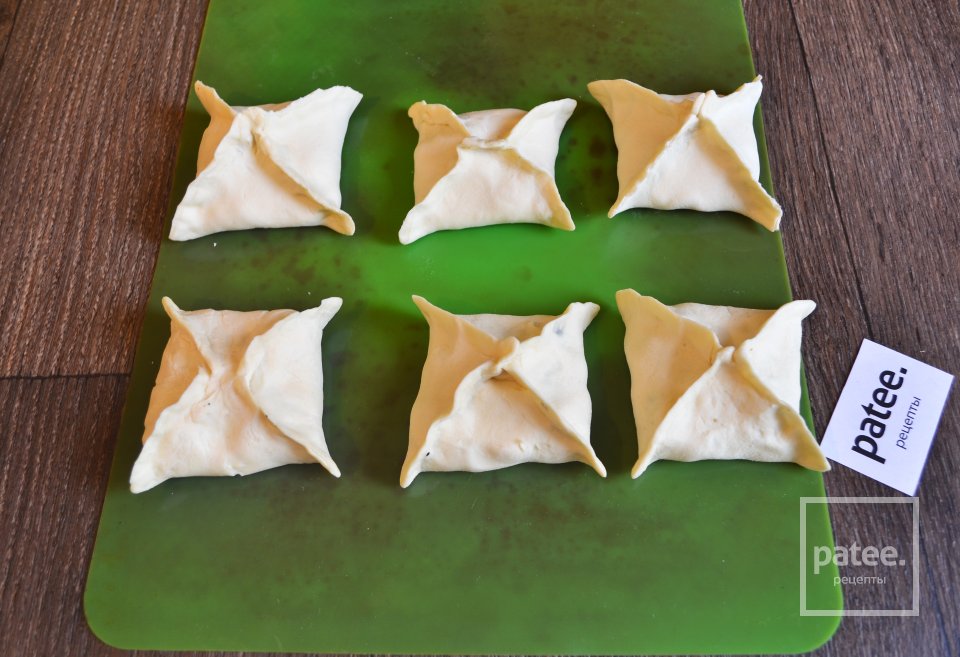 Слойки с шампиньонами и моцареллой - Шаг 12