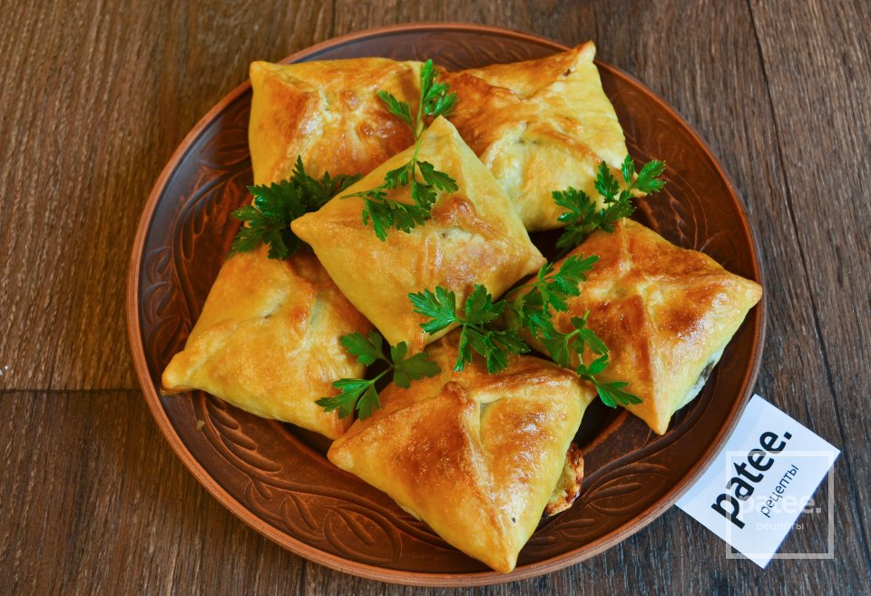 Слойки с шампиньонами и моцареллой - Шаг 13