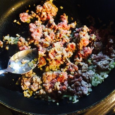 Фузилли в томатно-мясном соусе. - Шаг 3