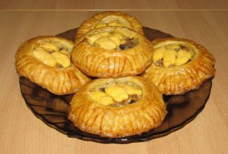 СЫТНЫЕ ГУСАРИКИ