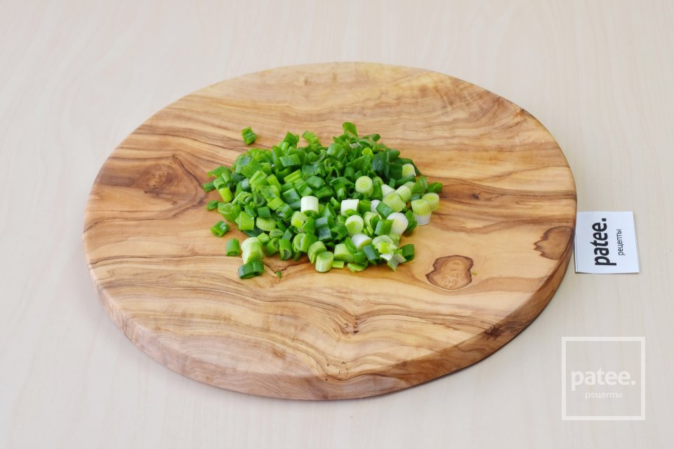 Вегетарианская окрошка на йогурте - Шаг 4