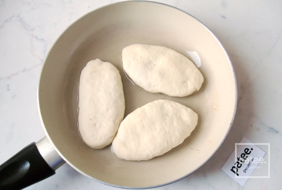 Жареные пирожки с говяжьей печенью и картофелем - Шаг 20