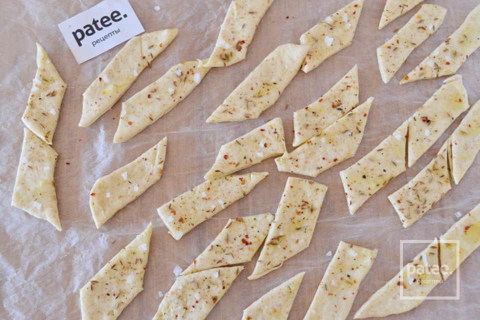  Закусочные крекеры на пиве - Шаг 15