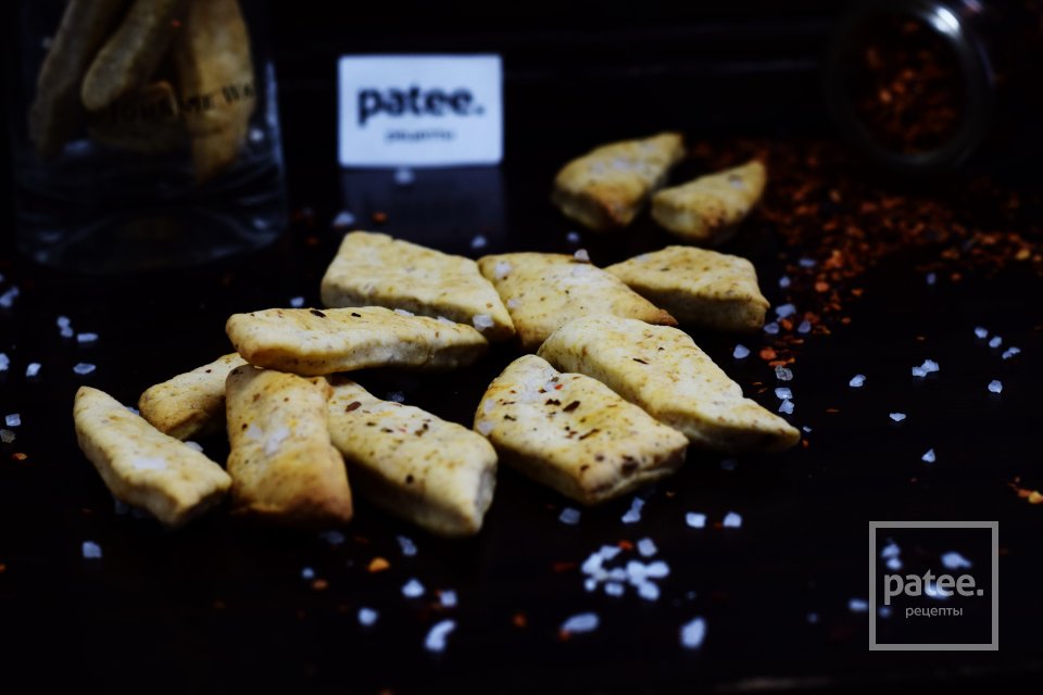  Закусочные крекеры на пиве - Шаг 16