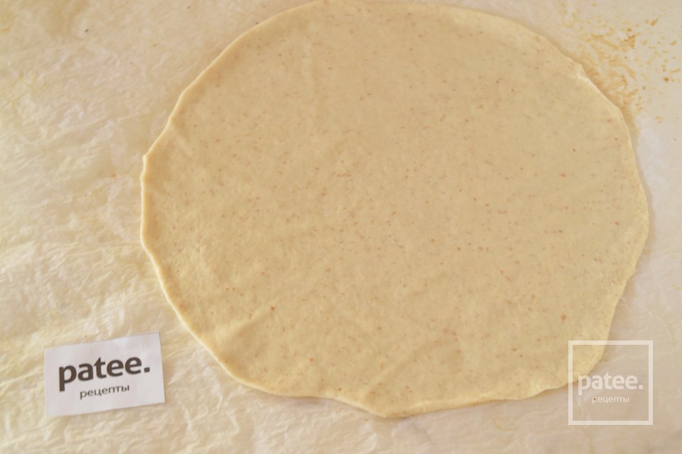 Пицца с салями и моцареллой - Шаг 3