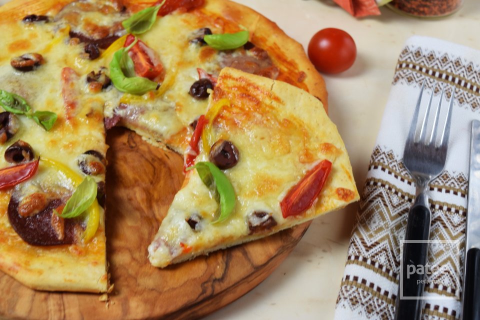 Пицца с салями и моцареллой - Шаг 17