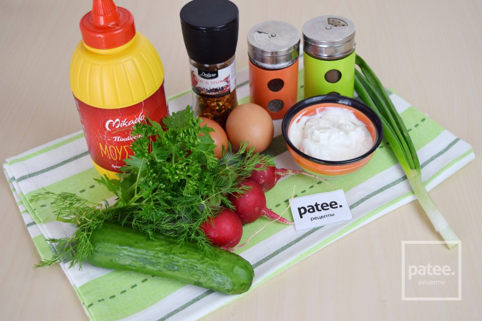 Салат из редиса и огурца - Шаг 1