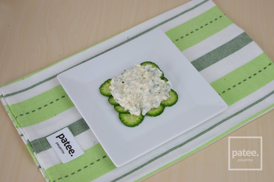 Салат из редиса и огурца - Шаг 14