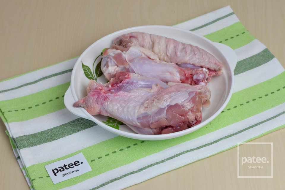 Запеченные крылышки индейки с пармезаном и чесноком - Шаг 2