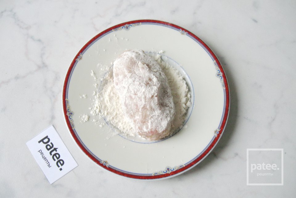 Котлеты из индейки с перепелиными яйцами - Шаг 10