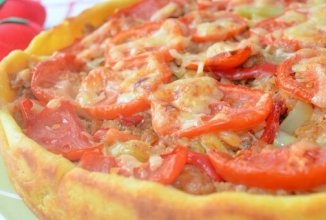 Деревенский пирог из картофельного теста.