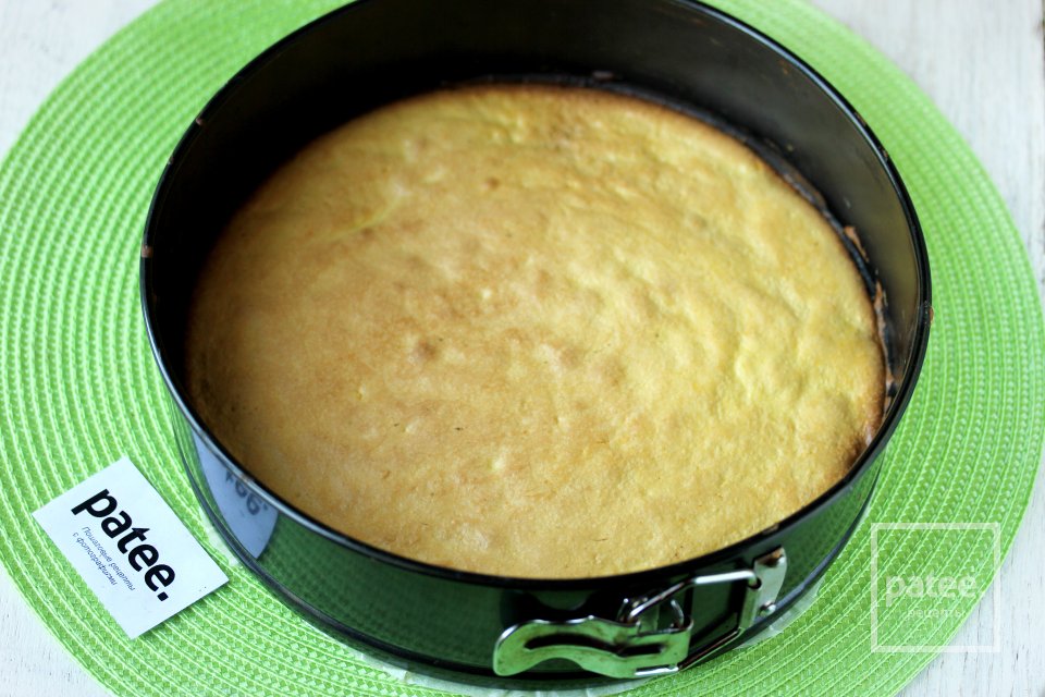 Торт Птичье молоко с клубникой - Шаг 8