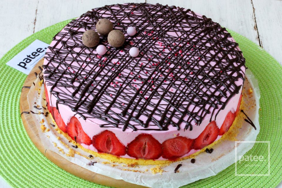 Торт Птичье молоко с клубникой - Шаг 22