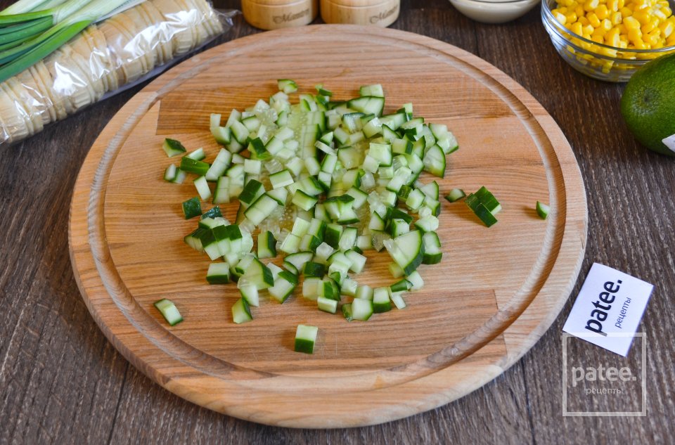 Закусочные тарталетки с салатом из авокадо - Шаг 3