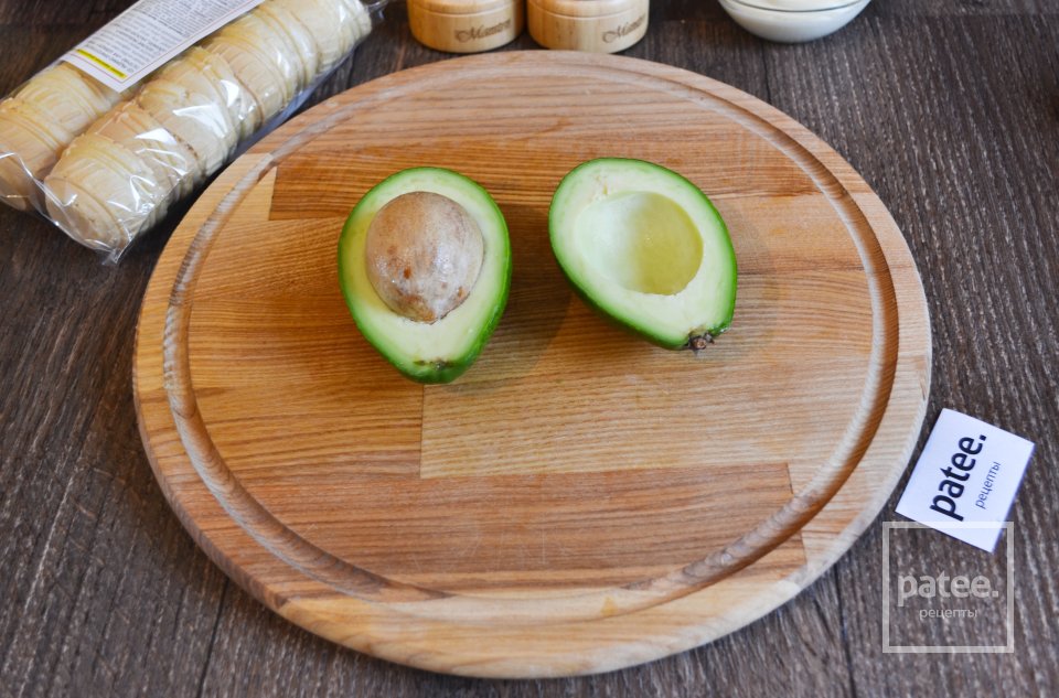 Закусочные тарталетки с салатом из авокадо - Шаг 4