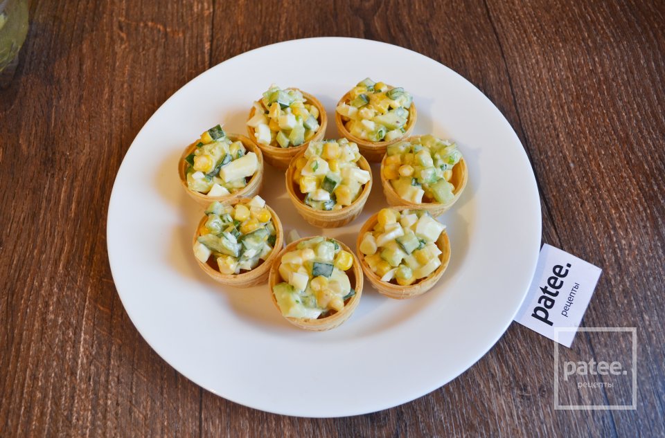 Закусочные тарталетки с салатом из авокадо - Шаг 12