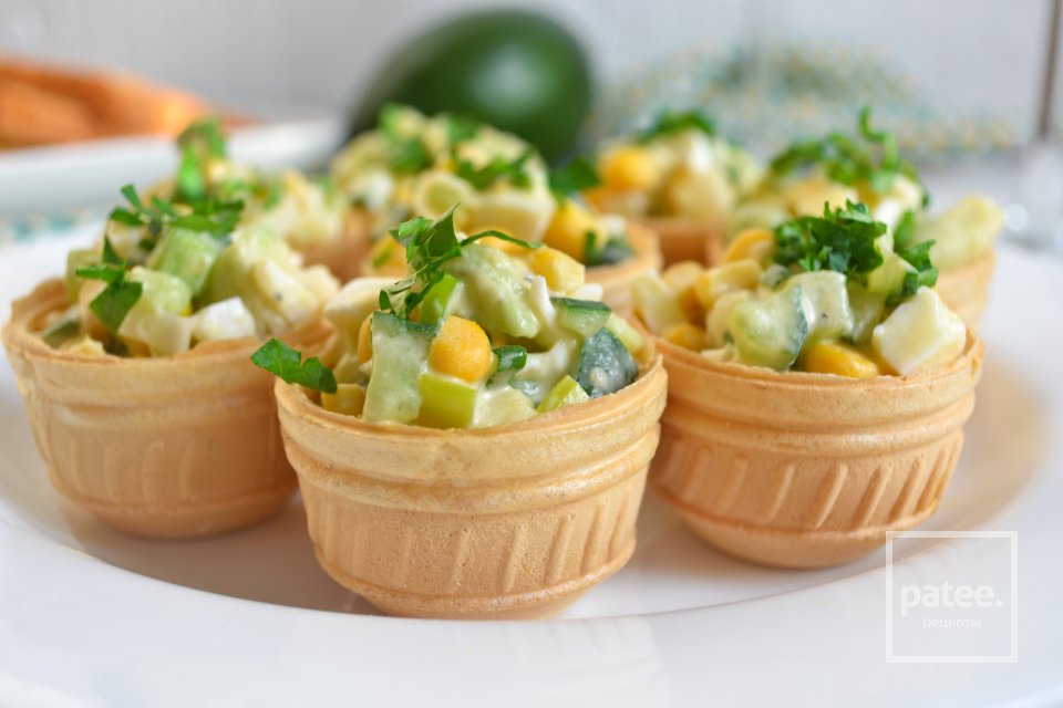 Закусочные тарталетки с салатом из авокадо - Шаг 13