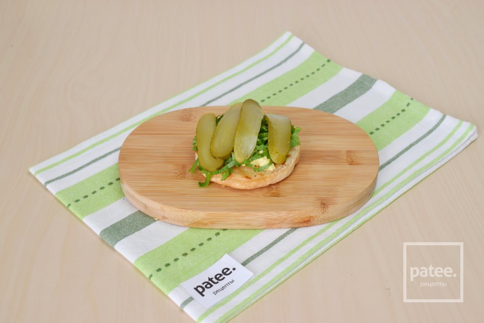 Бургер с котлетой из говядины - Шаг 9