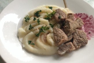 Говядина тушеная в молоке
