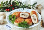 Котлеты из индейки с сыром и грибами