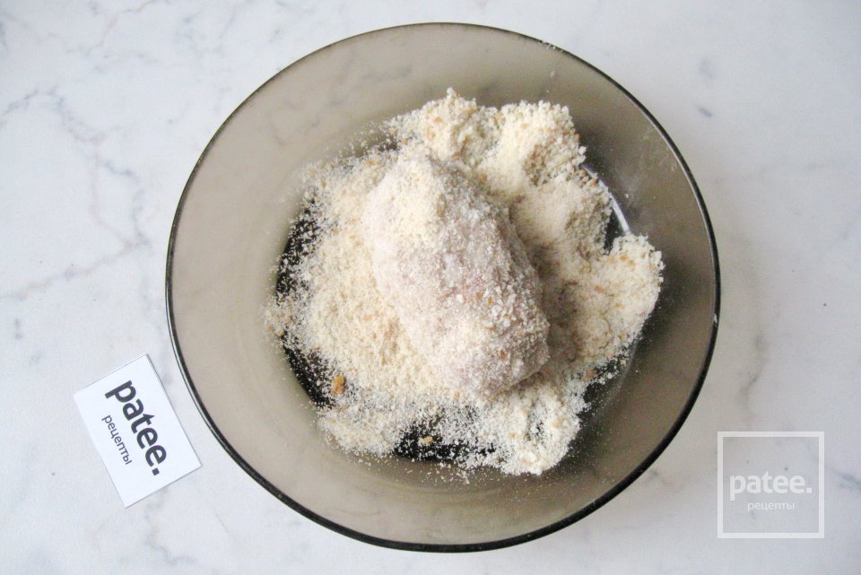 Котлеты из индейки с сыром и грибами - Шаг 13