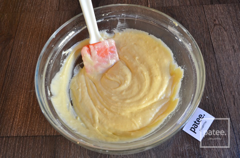 Капкейки с нежным кремом и итальянской меренгой - Шаг 9