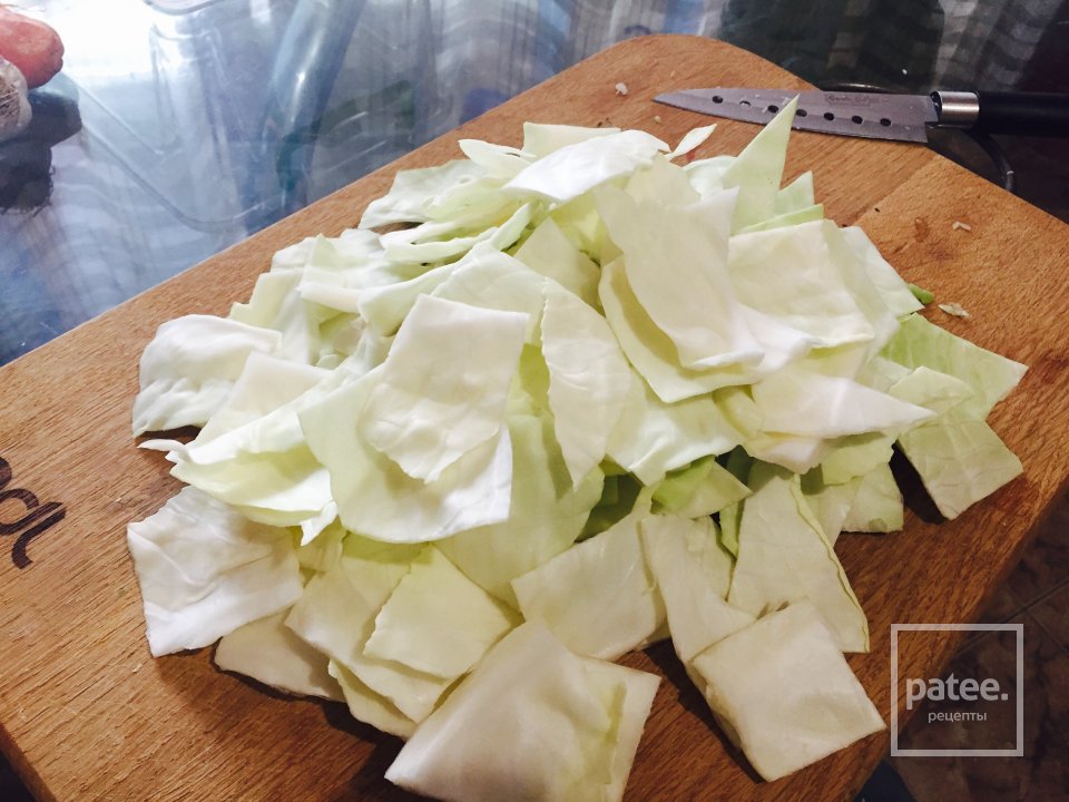 Вкуснейшая маринованная капуста 😋🍴 - Шаг 2