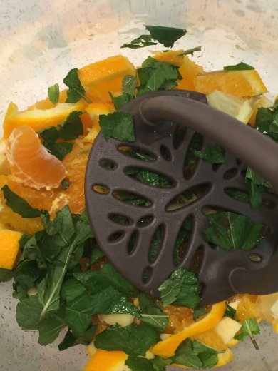 Освежающий мятный коктейль - Шаг 7