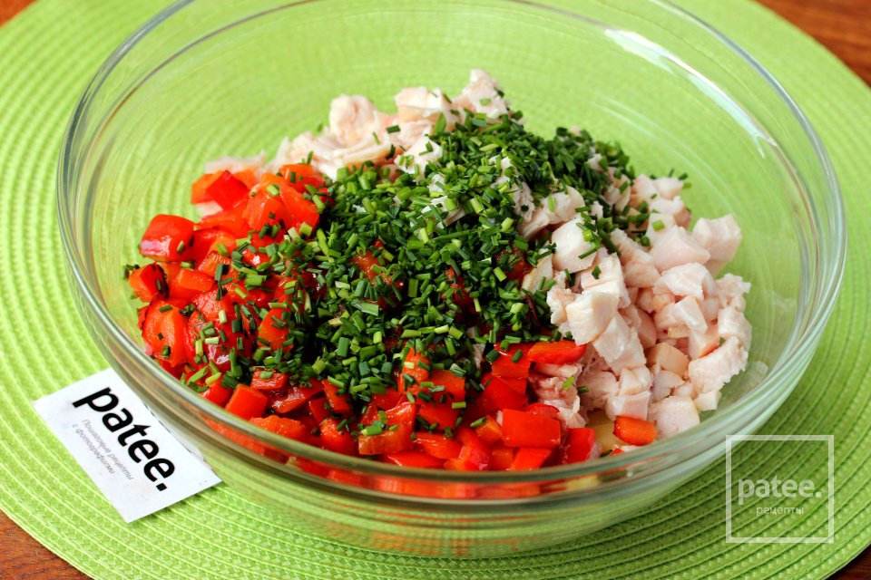 Салат с копчёной куриной грудкой - Шаг 6