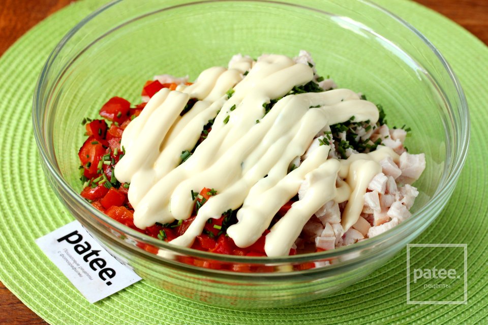 Салат с копчёной куриной грудкой - Шаг 7
