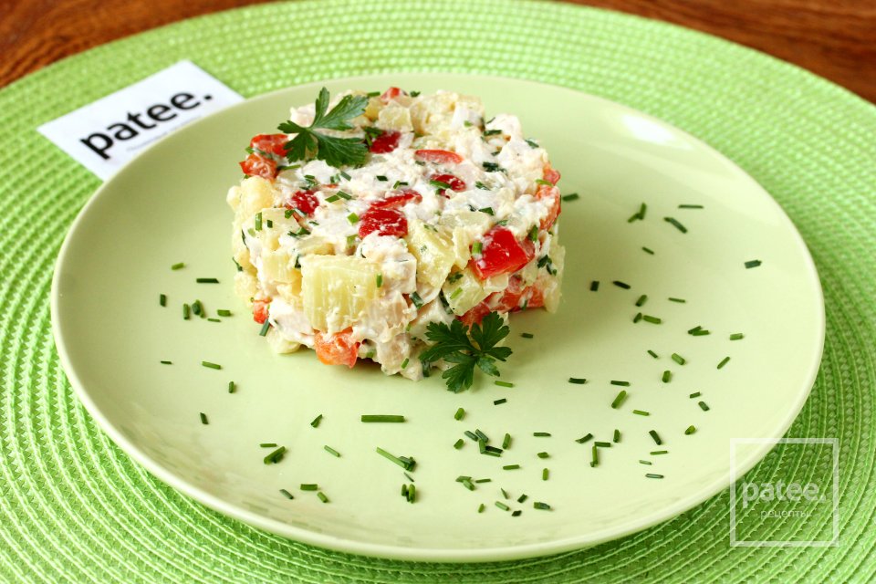 Салат с копчёной куриной грудкой - Шаг 11