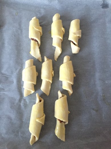 Круассаны из слоеного теста - Шаг 5