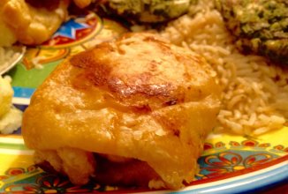 Куриная грудка зеленью в тесте