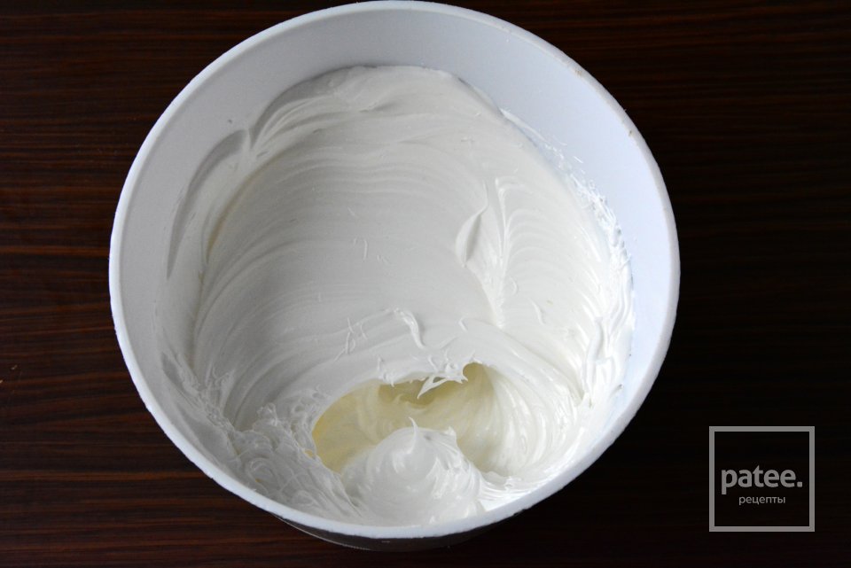 Сливовый пирог с безе - Шаг 2