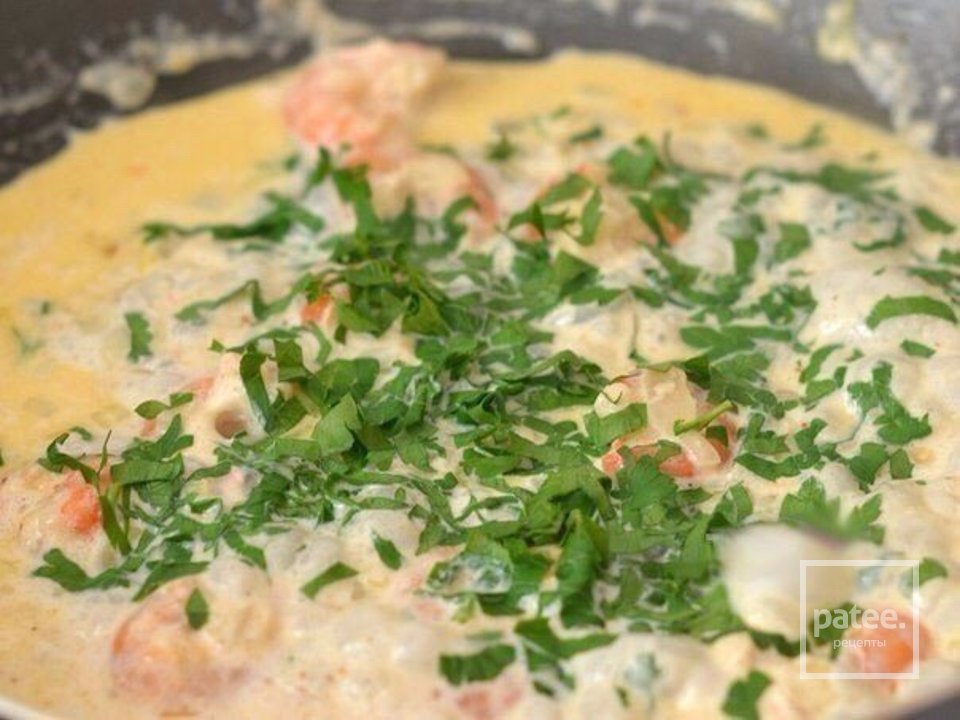 Паста с креветками в чесночном соусе - Шаг 2