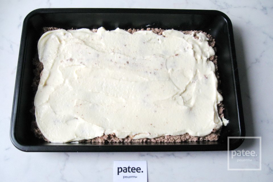 Пирог из шоколадной крошки с творогом - Шаг 12