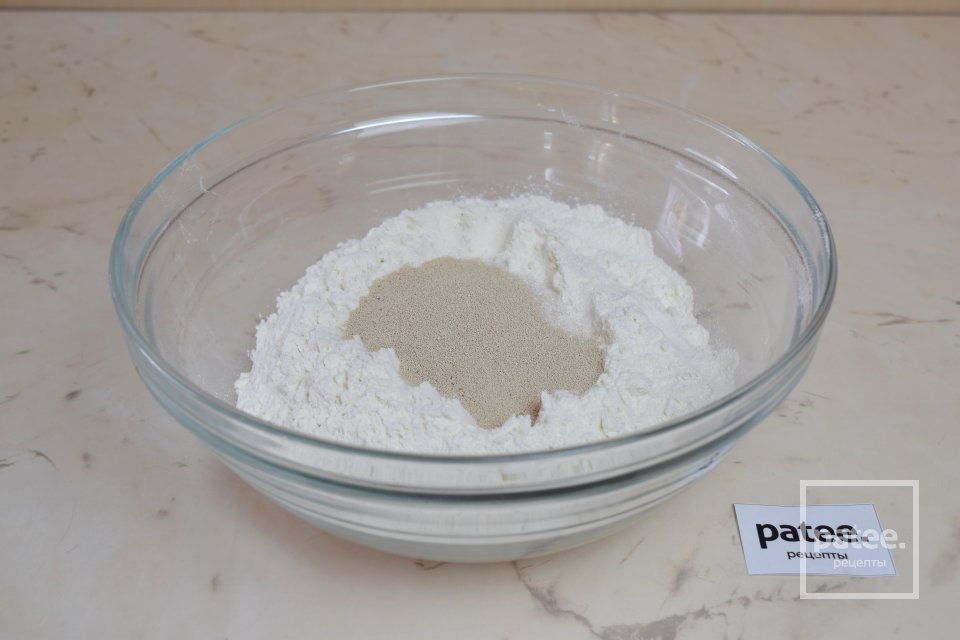 Пирог Гармошка с ягодами - Шаг 3